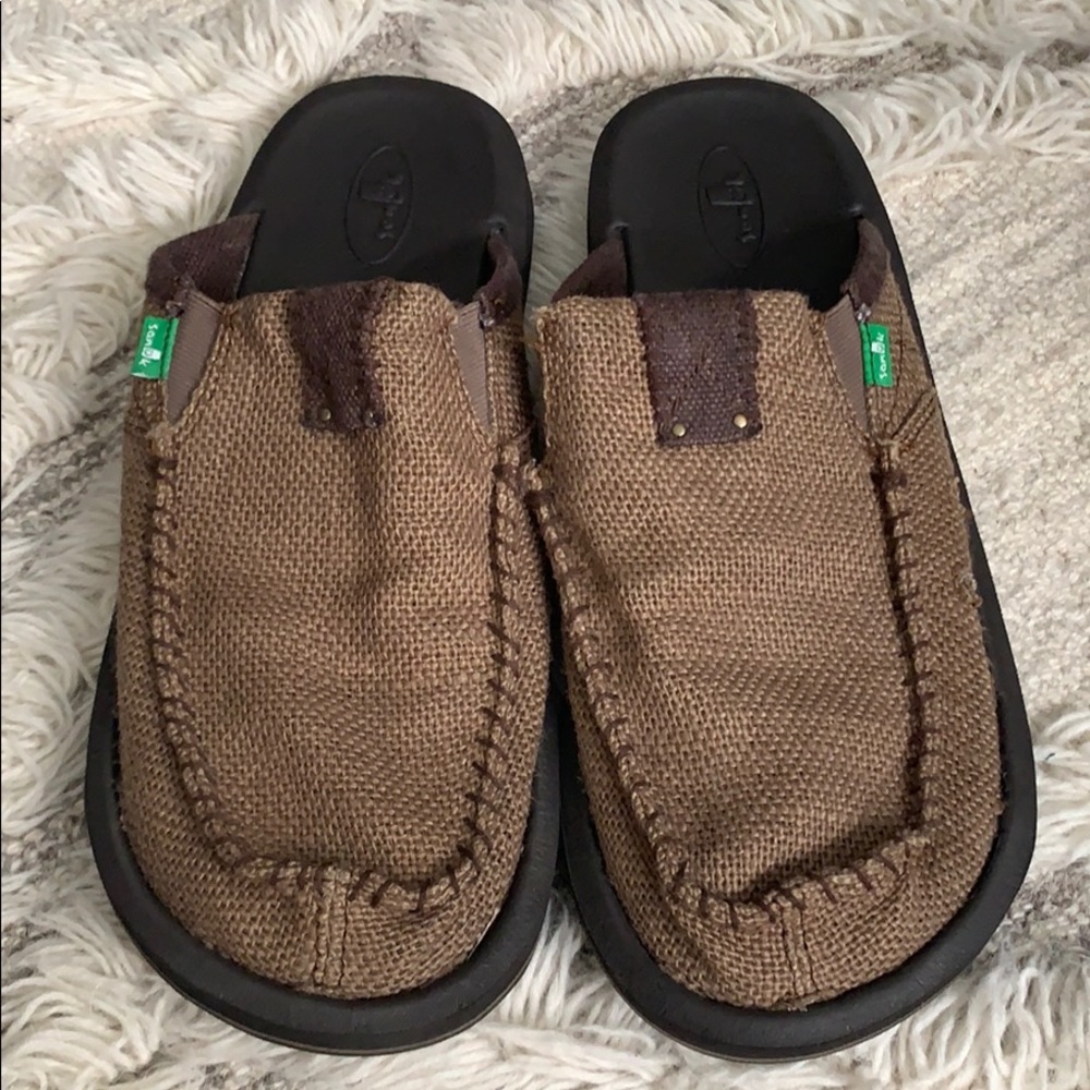 Sanuk slip on sandals size 12